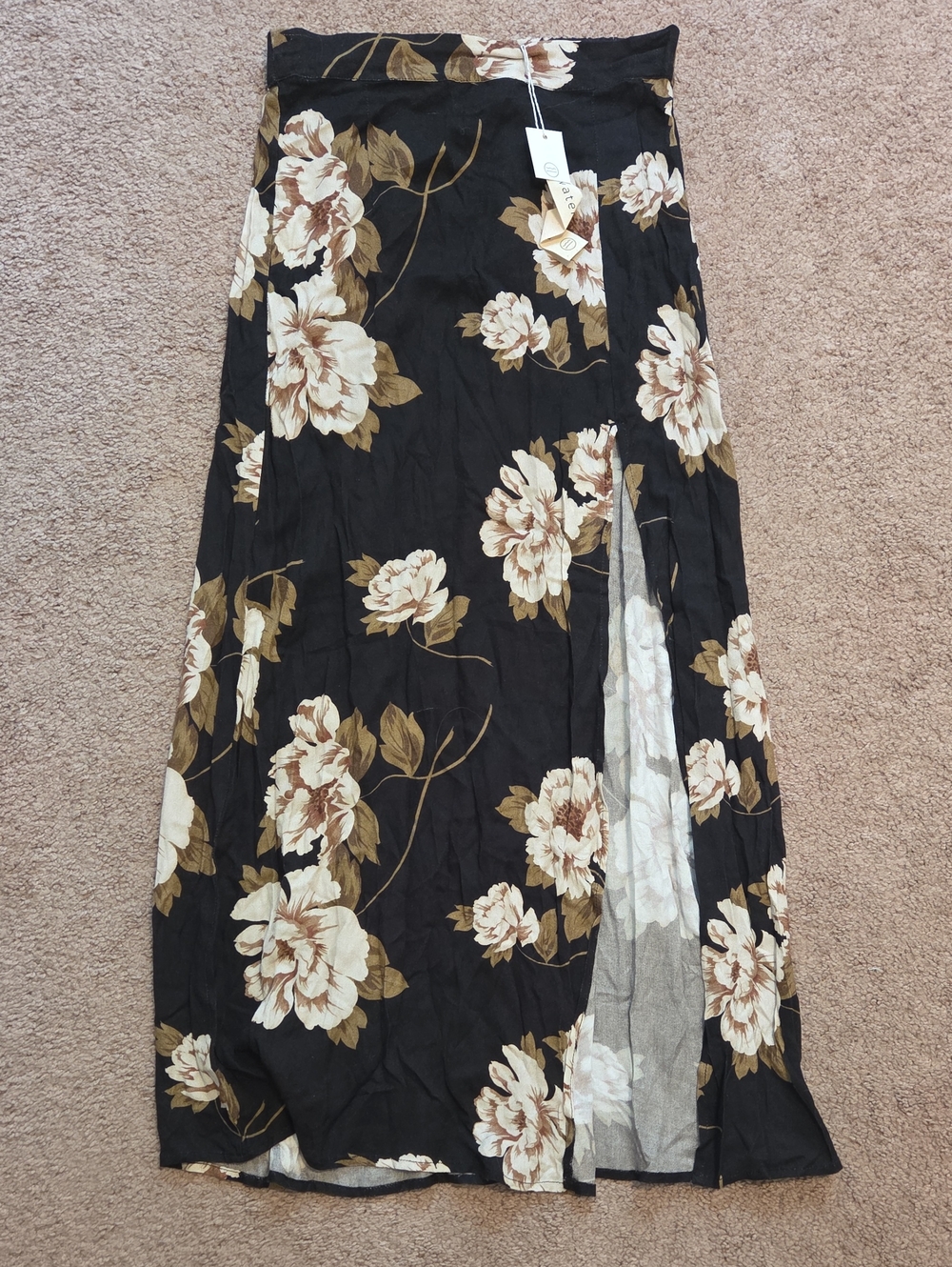 *NWT* Saltwater LUXE Black Maxi Skirt with Cream Floral Print